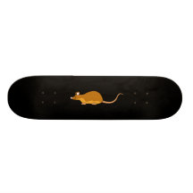 Röd och solbränd älsklings- mus skateboard decks