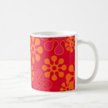 Röda blommor kaffe muggar
