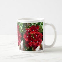 röda blommor mugg
