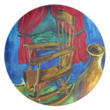 Röda gardiner dinner plates