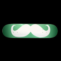 Rolig vitmustasch 3 skateboards