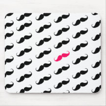 Roligt flickaktigt rosa och svart mustaschmönster musmatta