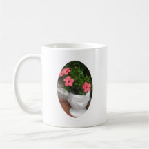 Rosa blommor kaffe kopp