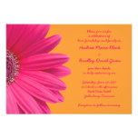 Rosa inbjudan för Gerber daisy- och orangebröllop