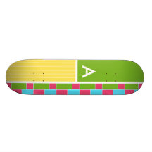 Rosor, blått, grönt & gultrektanglar anpassningsbara skateboard