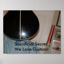Sacrificial hemlighet: Vi älskar gitarrer! Print