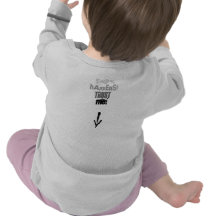 saker händer t shirt