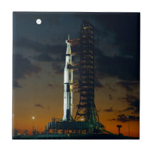 Saturn V raket Kakel