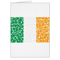 Shamrocks i en flagga kort
