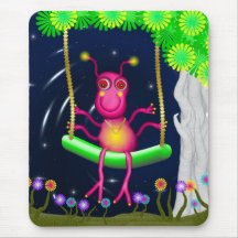 SheAlien på henne gunga Musmattor