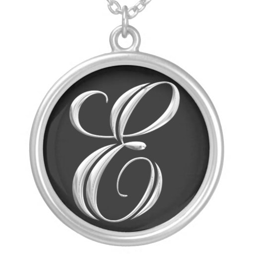 SilverMonogramhalsband - brev E