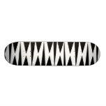 SkateboardBW-trianglar
