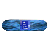 SMÄLTT PLAST- VIRVLAR RUNT SKATEBOARDEN, EVOLUTION