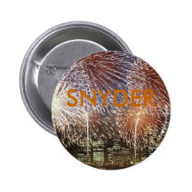 SNYDER-GOTT NYTT ÅR KNÄPPAS NÅL