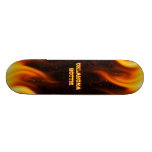 Snygginga Oklahoma avfyrar och röd marmorheart. Skateboard