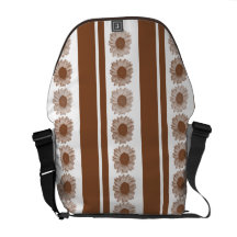 Snyggt för vit för blommarandbrunt messenger bag
