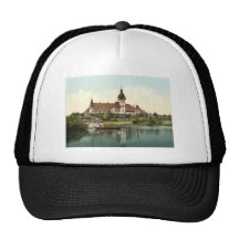 Söder parkerar restaurangen, Breslau, Silesia, Tys Baseball Hat