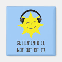 Sol som lyssnar till musik GETTING IN I DEN magnet Magnet För Kylskåp