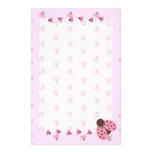Stationära rosa nyckelpigor brevpapper