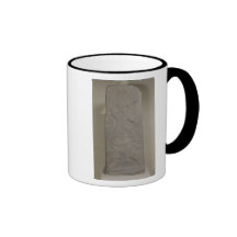 Stele som visar storm-guden Adad Kaffe Mugg