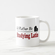 Studerar ganska latin kaffe koppar