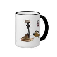 Stupad soldat - kängor sörjer kaffe mugg