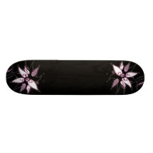 Svart rosa- & vitSwirly blomma av Naomi Skateboards