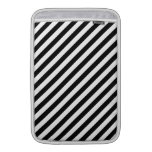 Svartvita diagonala Stripes. MacBook Air Sleeve