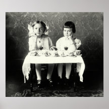 Teaparty för 1900 flickvänner posters