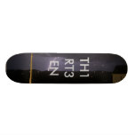 TH1RT3EN kasta i sig grått Skateboards