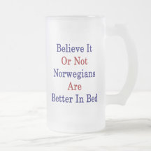 Tro det, eller inte norrmän är bättre i säng kaffe muggar