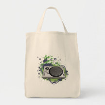 turntabledeejayvektor tote bags