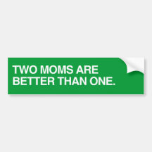 TVÅ MAMMOR ÄR BÄTTRE ÄN ONE.png Bildekaler