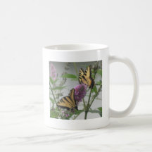 Två monarker & blomma kaffe mugg