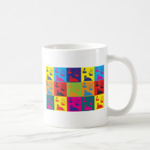 Tysken stiger ombord lekpopkonst kaffe mugg