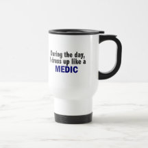 Under dagen klär jag upp något liknande en läkare kaffe muggar