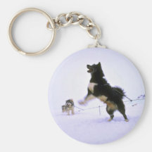 Upphetsad sledhund nyckel ringar