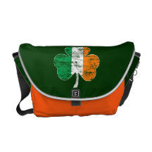 Urblekt irländsk flaggaShamrockmessenger bag