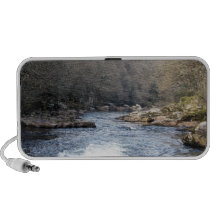 Vår för rowbrook för Dartmoor flodpil vally tidig iPhone Speakers