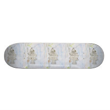 Vinnande konstverk av E. McKinney II, klass 4 Skate Boards