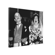Vintage brölloplycklig kopplar ihop canvasdukar med gallerikvalitet