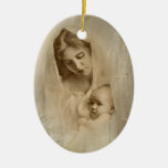 Vintageporträtt som älskar det hållande babybarnet julgransdekorationer