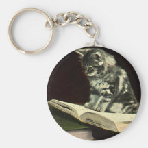 VintageVictoriandjur, läs- bok för kattkattunge Nyckelringar