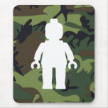 Vit Minifig framme av Camo Musmattor