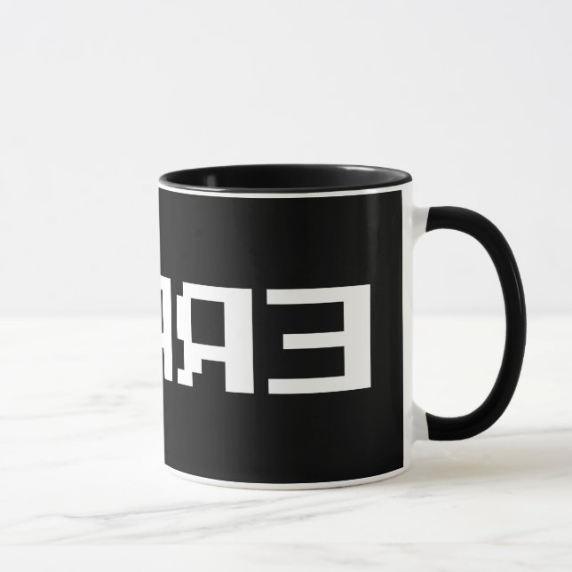 Я Я Я Ǝ | FEL MUGG (Höger)