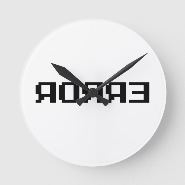 Я Я Я Ǝ | FEL RUND KLOCKA (Framsida)