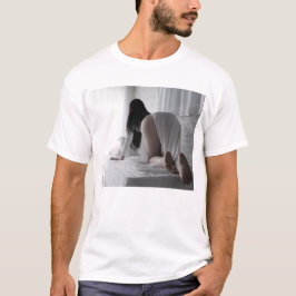 アオザイを着たモモ T SHIRT