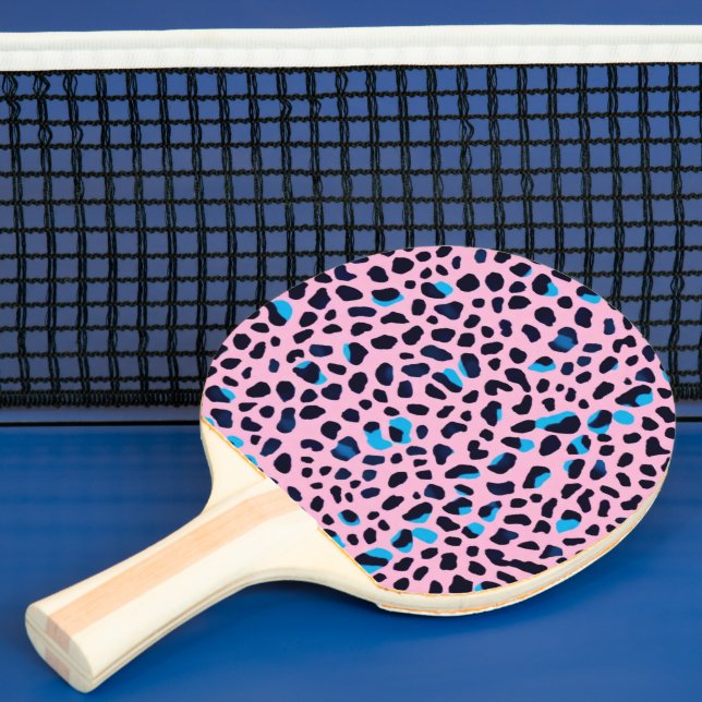 キュートでワイルドなピンクヒョウ柄 PINGISRACKET (Insitu)