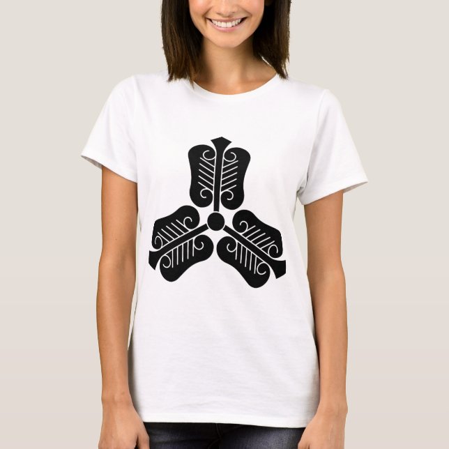 三つ唐団扇 TEE SHIRT (Framsida)