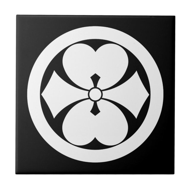 丸​に​二​つ​剣​酢​漿​草 KAKELPLATTA (Framsidan)